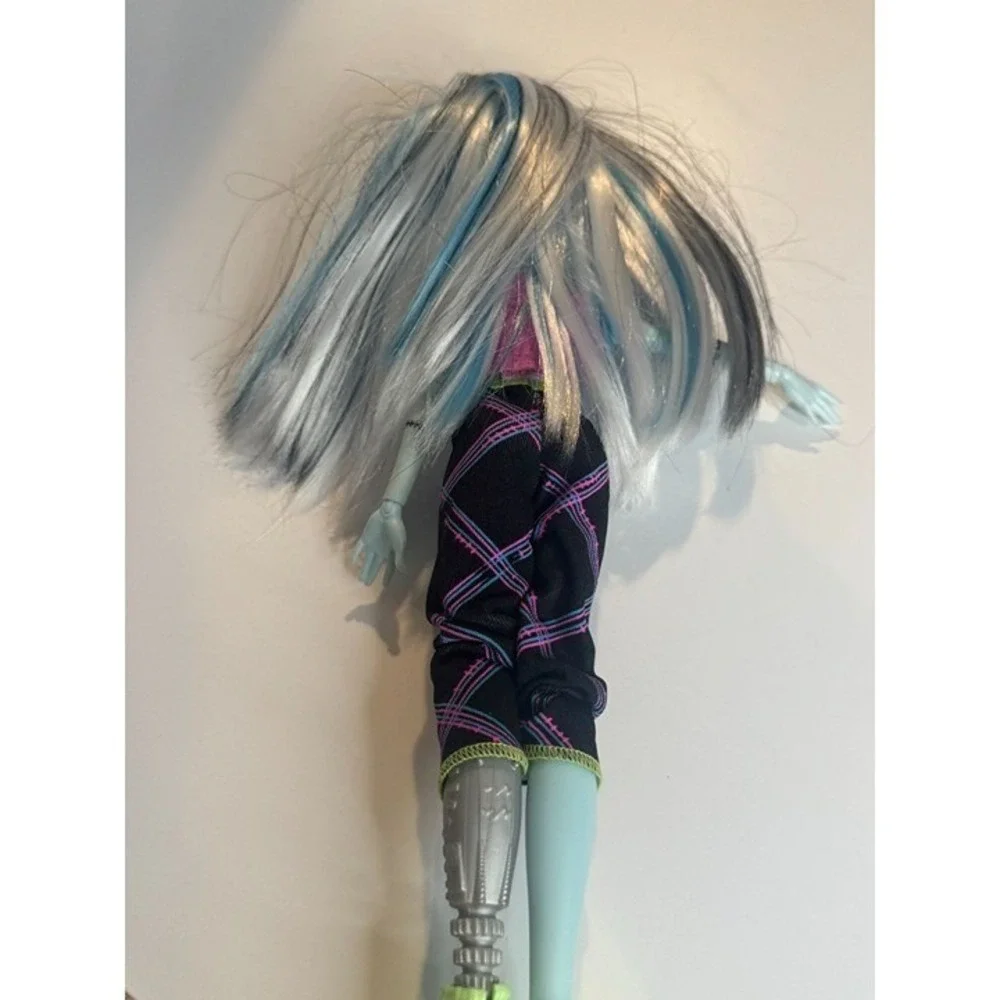 Monster High Frankie‎ Stein Creepover 